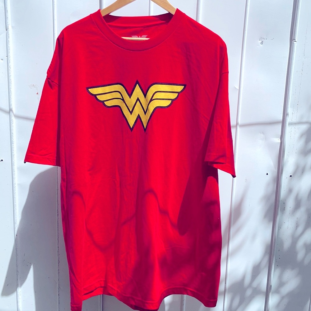 WONDER WOMAN RED Logo Tee Boyfriend Oversize 2XL